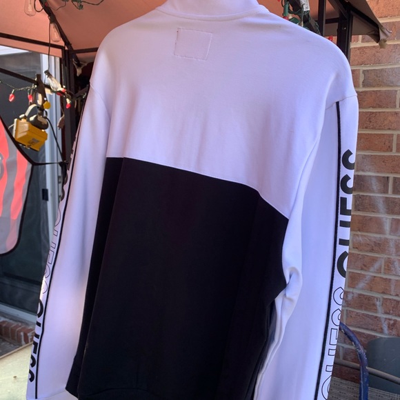 Guess Zipper Jacket - Picture 2 of 3